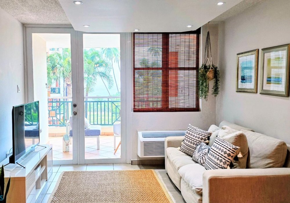 Elegance, spectacular views and unique comfort