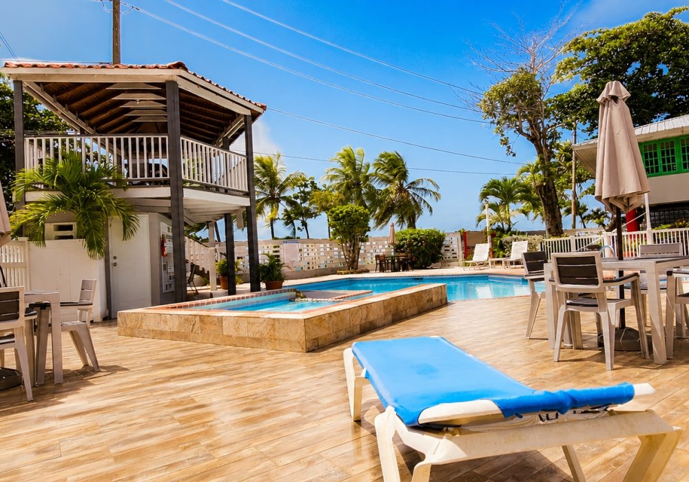 A Hidden GEM Tropical Resort Lifestyle