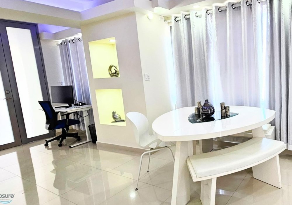 IMMEDIATE RENTAL. EPIC LUXURY (ALL INCLUDED)
